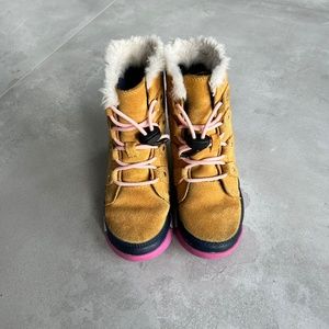 Children’s Sorel Whitney II Joan Lace Waterproof Booties - Size 11